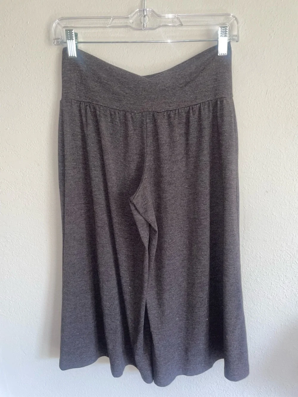 Women's Gray gaucho pants capri y2k - Picture 3 of 4